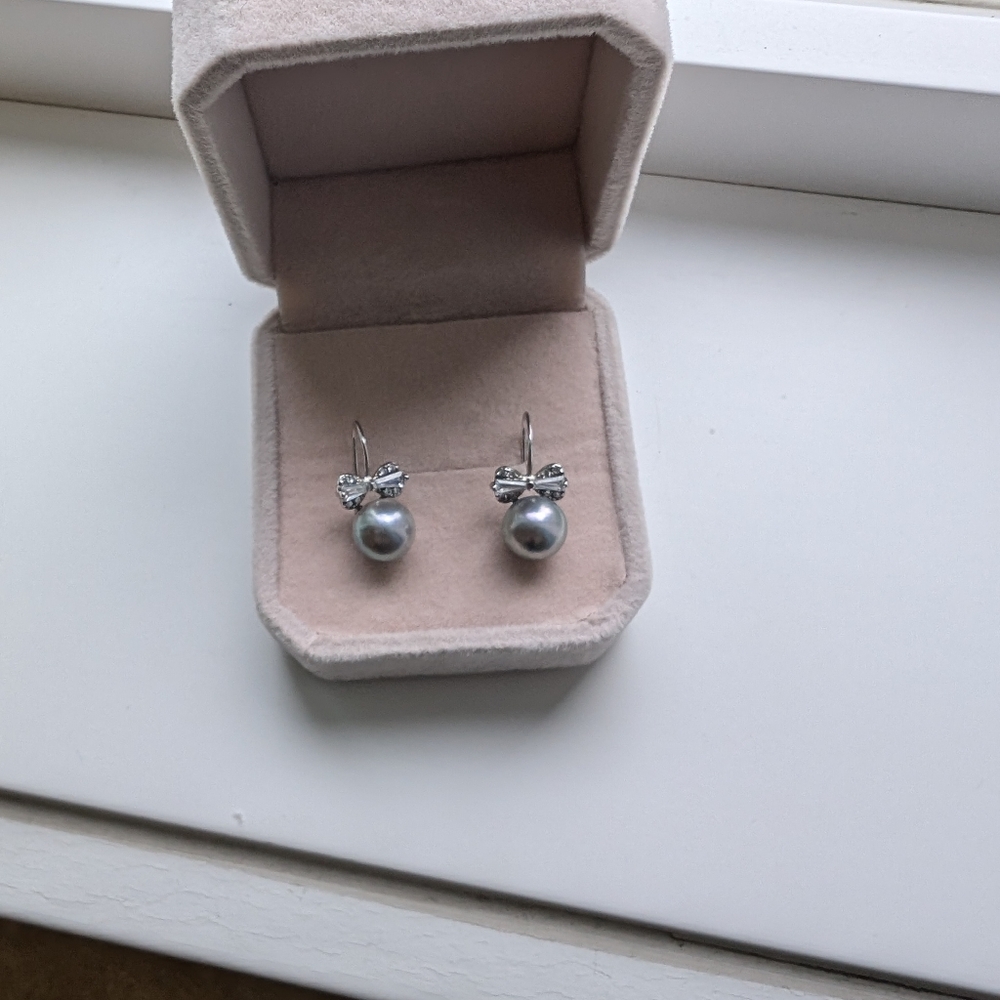 Akoya Grey Pearl Earrings